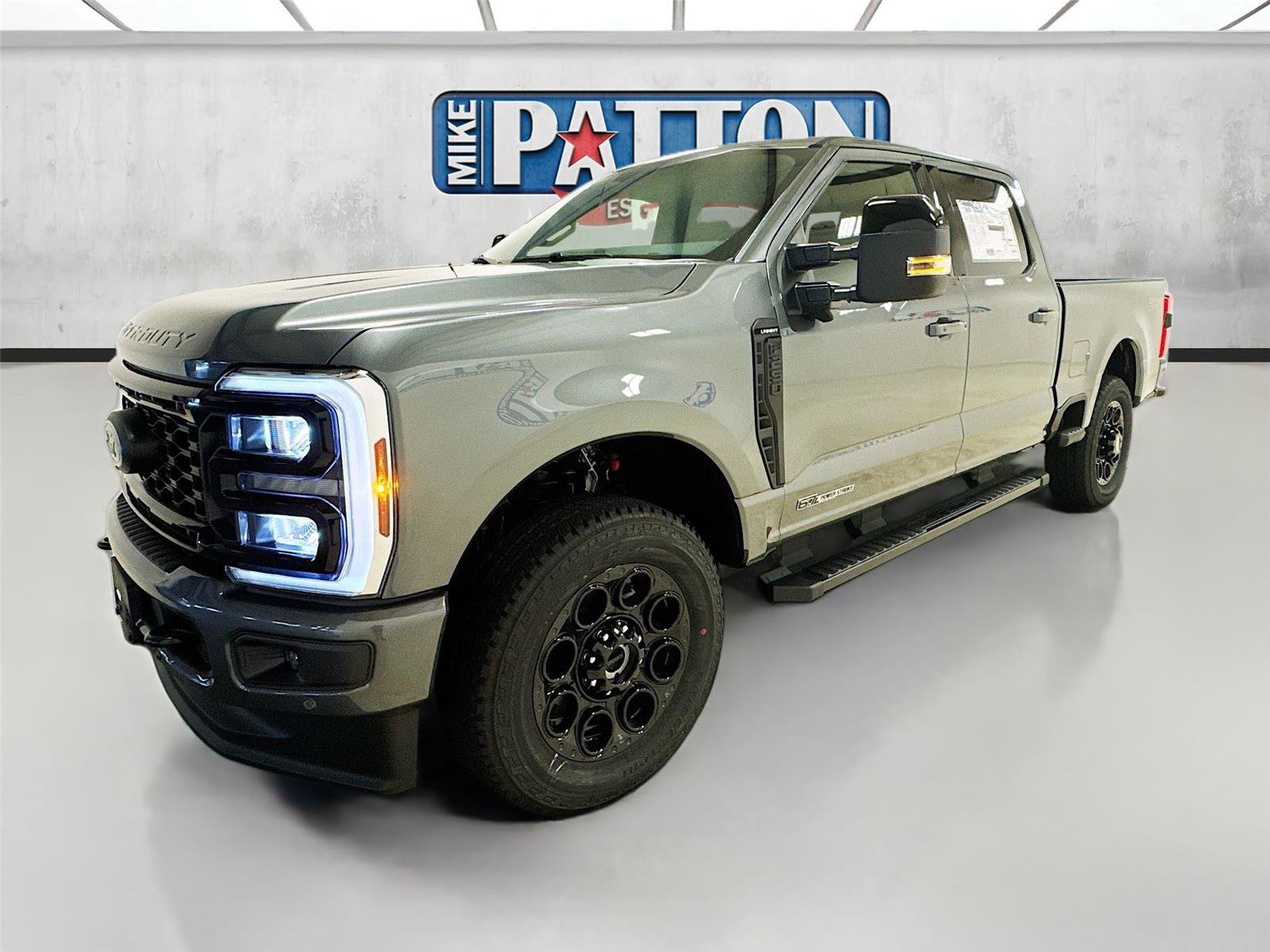 New 2026 Ford F250 Lariat w/ Black Appearance Package AWD/4WD image 3