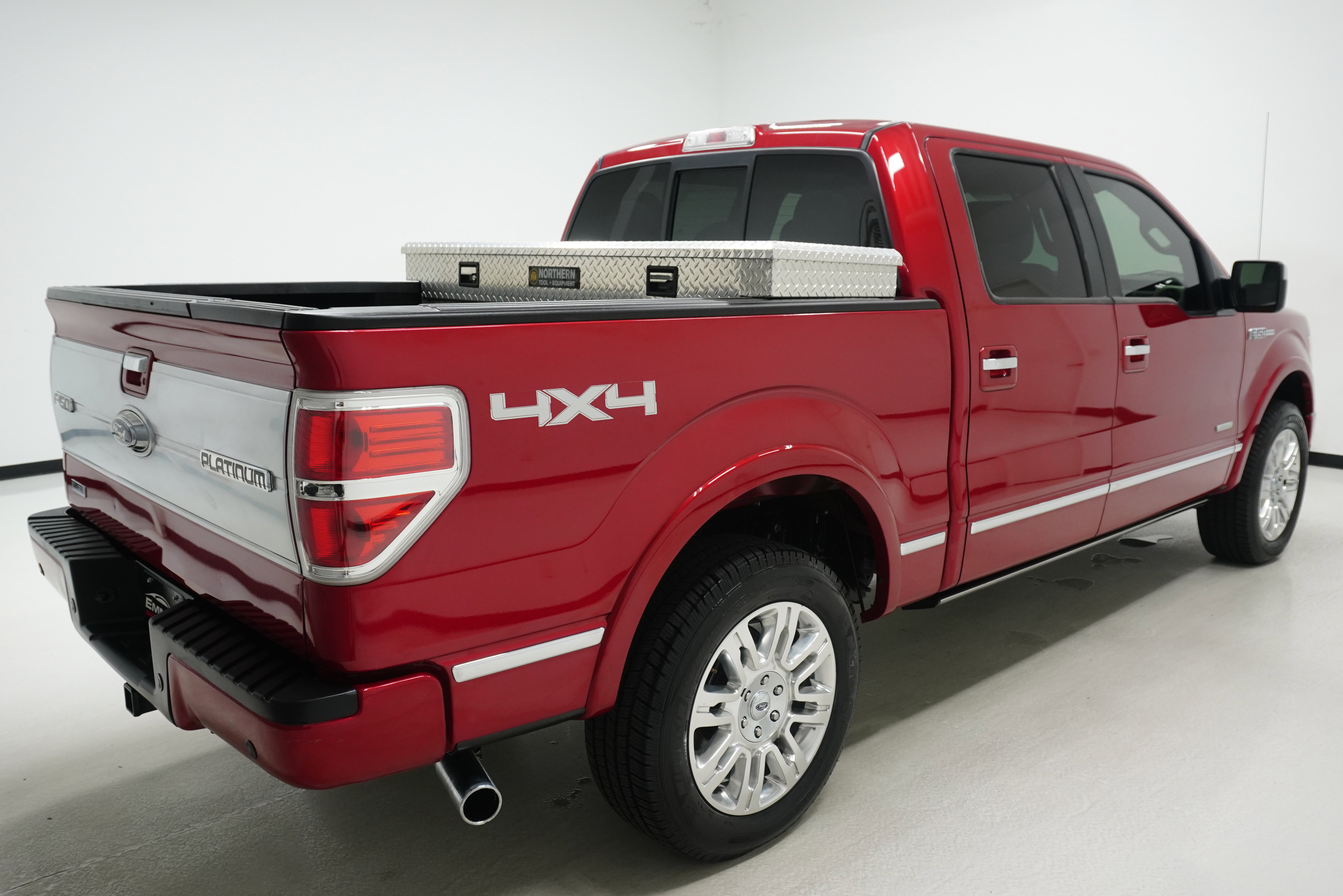 Used 2012 Ford F150 Platinum AWD/4WD image 4
