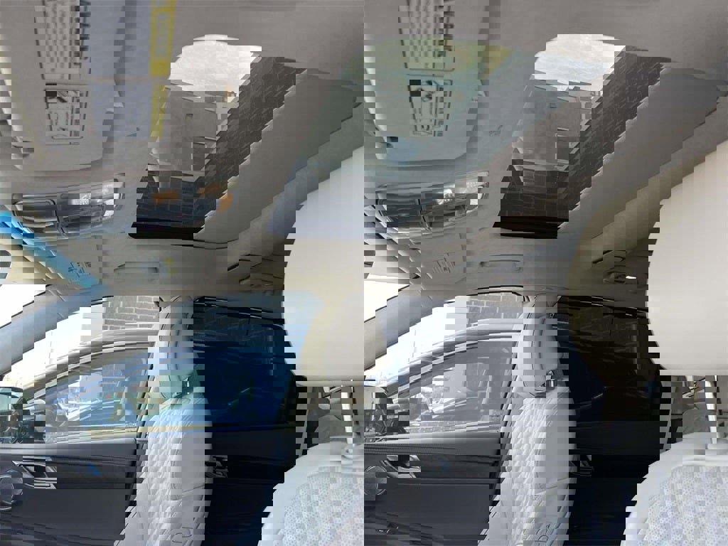 Used 2023 Genesis GV80 3.5T image 25