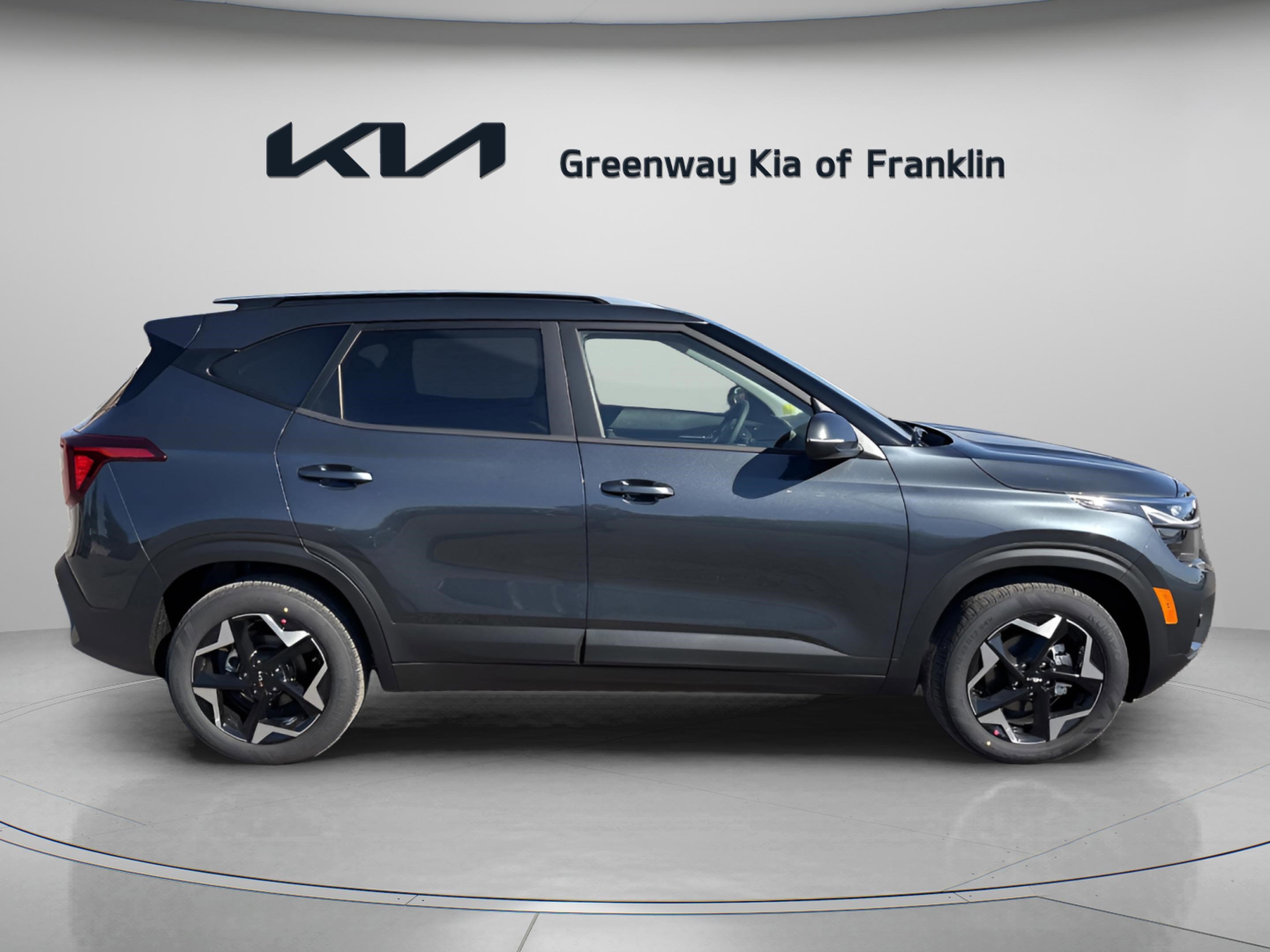 New 2026 Kia Seltos S image 8