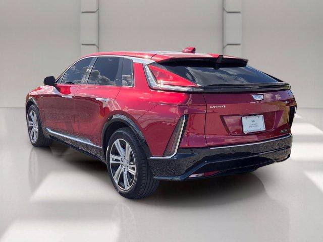 Used 2024 Cadillac Lyriq Tech w/ Driver Assist Package AWD/4WD image 3
