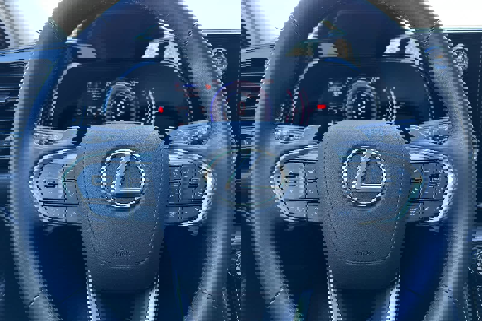 Used 2025 Lexus NX 350h AWD w/ Accessory Package (2T) image 25