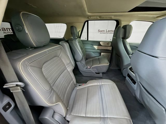 Used 2020 Lincoln Navigator L Black Label w/ Cargo Convenience Package image 30