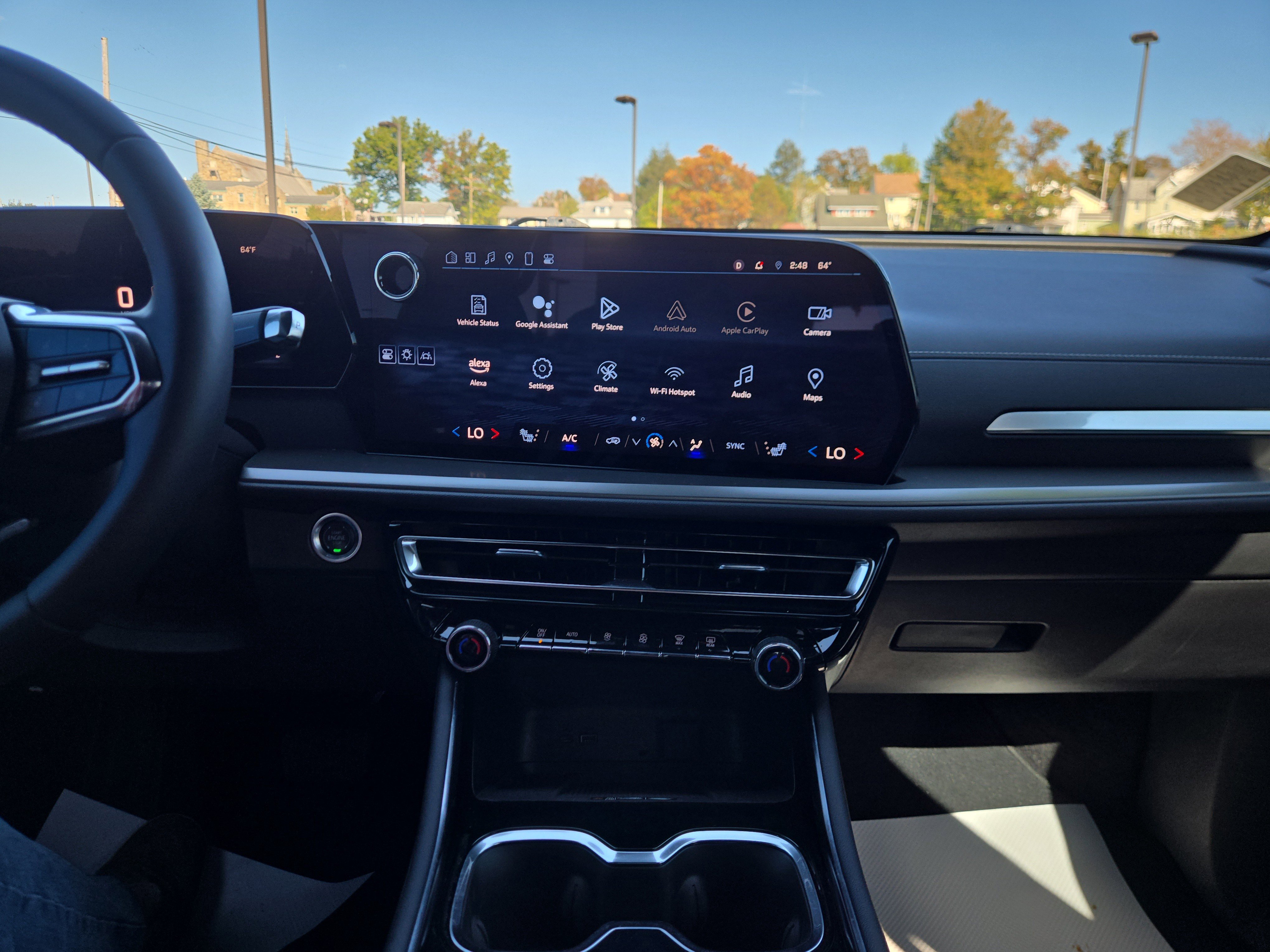 Used 2024 Chevrolet Traverse LT image 25