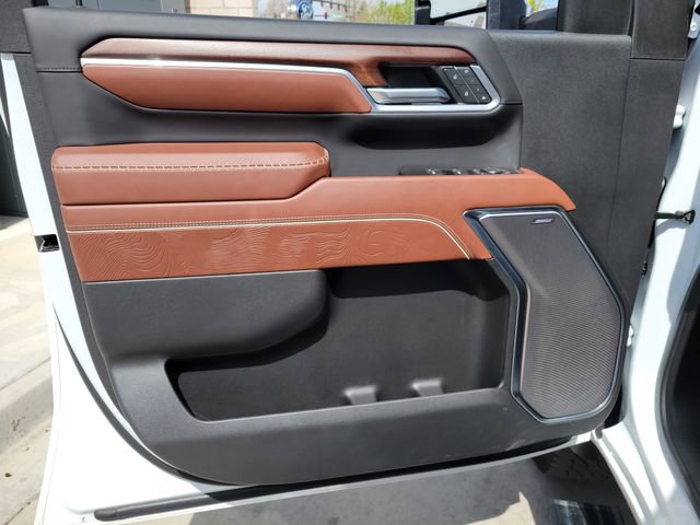 Used 2025 GMC Sierra 3500 Denali Ultimate image 7