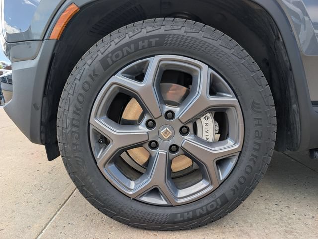 Used 2024 Rivian R1S Adventure AWD/4WD image 13