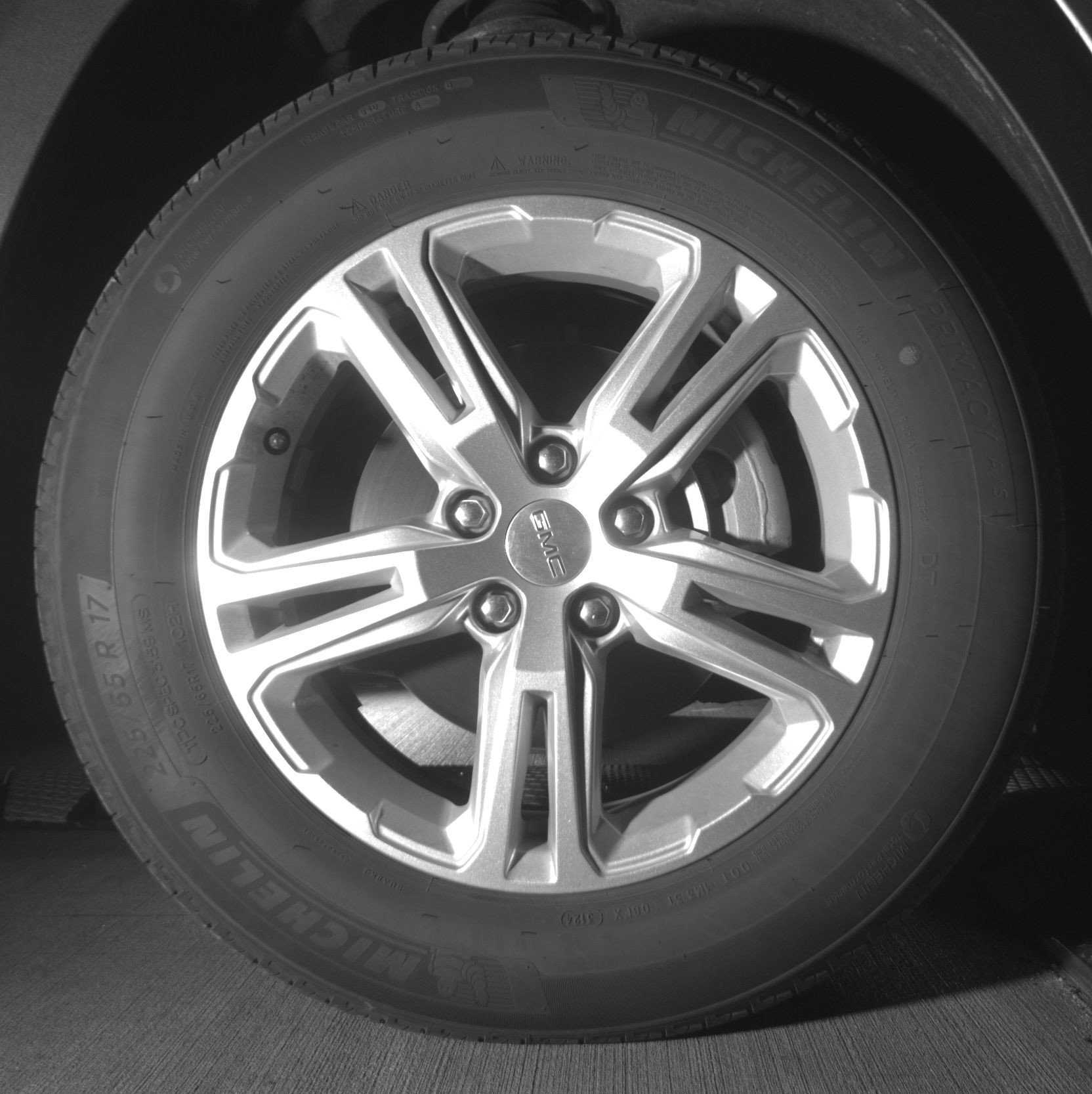 Used 2024 GMC Terrain SLE image 13