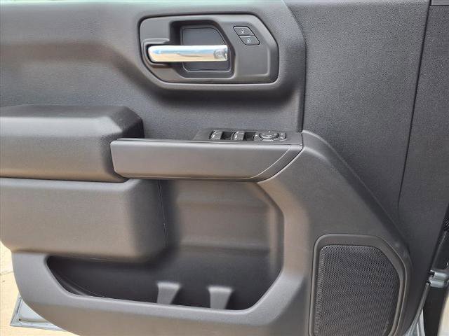 New 2026 Chevrolet Silverado 1500 Custom Trail Boss w/ LPO, Dark Essentials Package image 16