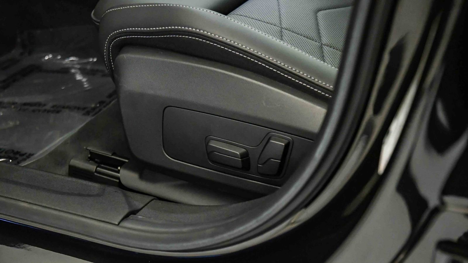 Used 2026 BMW 228i w/ Technology Package FWD image 24