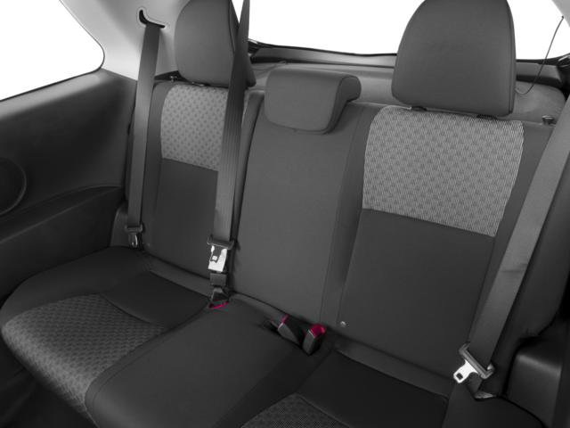 Used 2016 Toyota Yaris L image 19