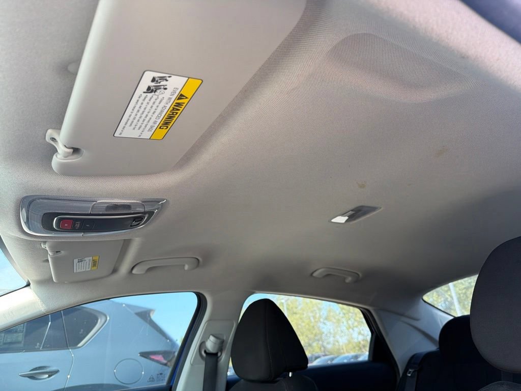 Used 2024 Hyundai Elantra SEL FWD image 6