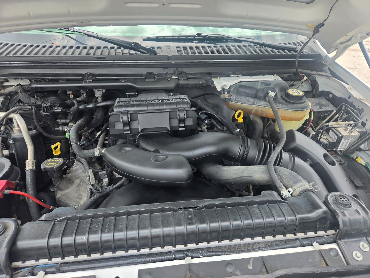 Used 2006 Ford F350 XL RWD image 24