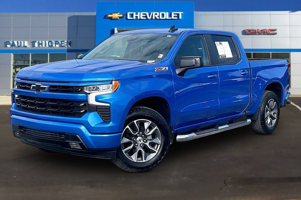 Used 2025 Chevrolet Silverado 1500 RST w/ Z71 Off-Road Package AWD/4WD image 3