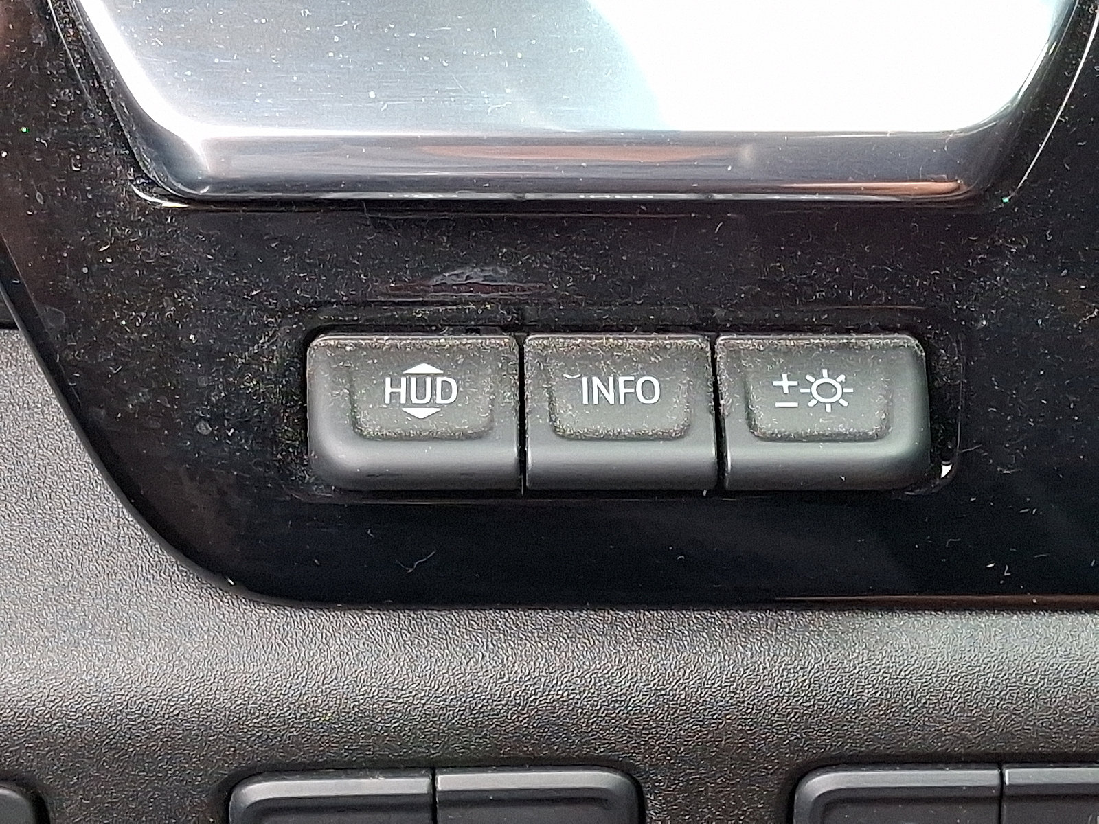 Certified 2025 Chevrolet Silverado 2500 High Country w/ High Country Premium Package AWD/4WD image 25