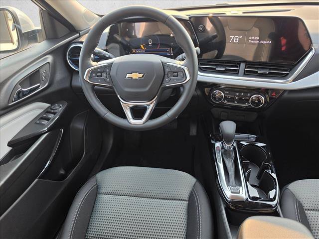 New 2026 Chevrolet Trax LT w/ Sunroof Package FWD image 19