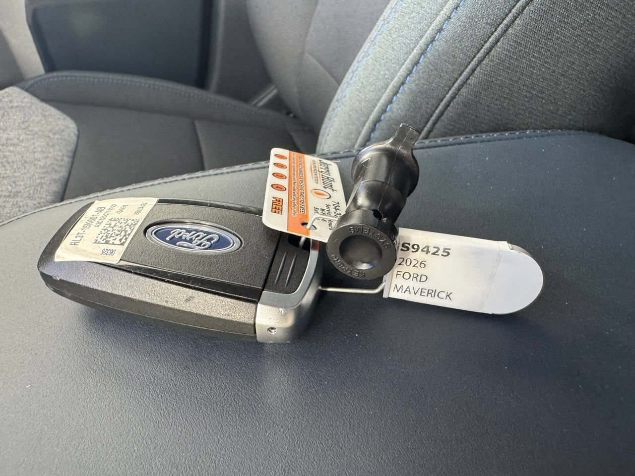Used 2026 Ford Maverick XLT FWD image 3