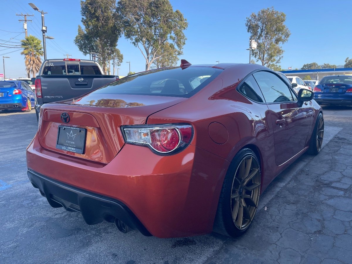 Used 2015 Scion FR-S RWD image 5