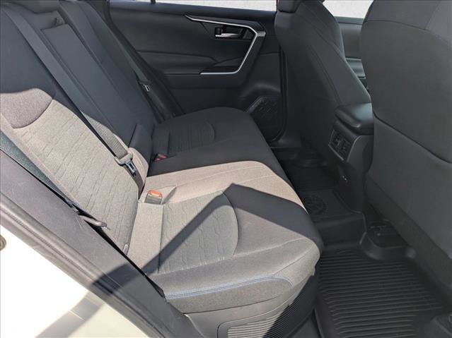 Used 2022 Toyota RAV4 SE AWD/4WD image 18
