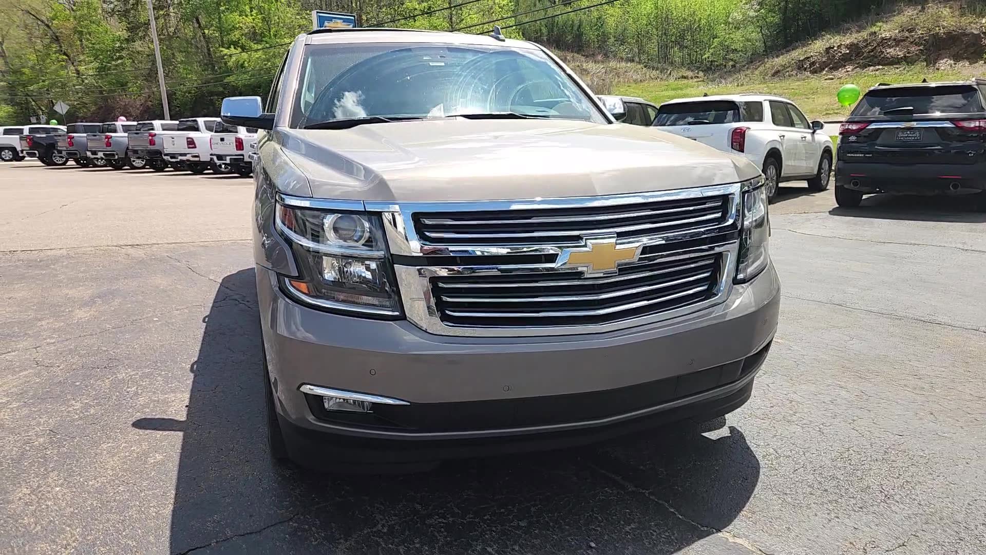 Used 2019 Chevrolet Tahoe Premier AWD/4WD image 16