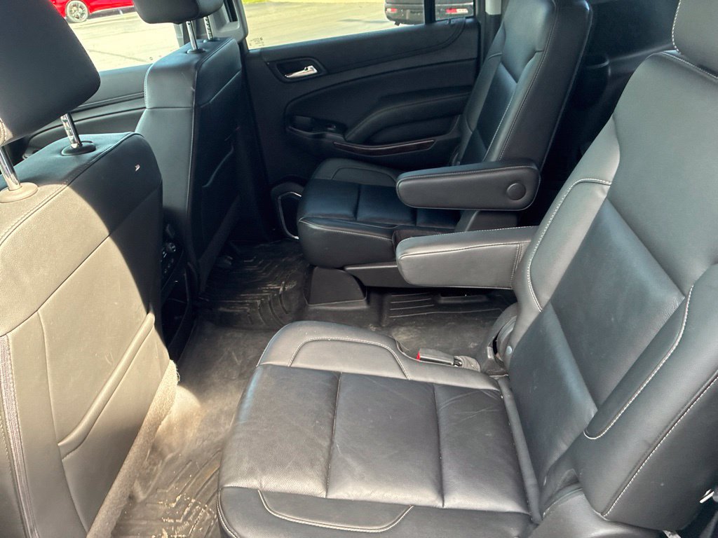 Used 2019 Chevrolet Suburban LT AWD/4WD image 8