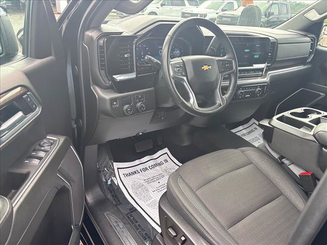 Certified 2025 Chevrolet Silverado 1500 LT RWD image 9