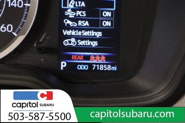 Used 2020 Toyota Corolla LE FWD image 15