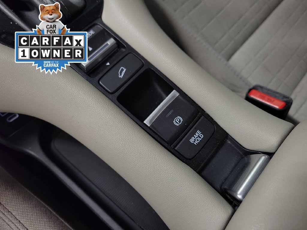 Used 2024 Honda HR-V LX image 19