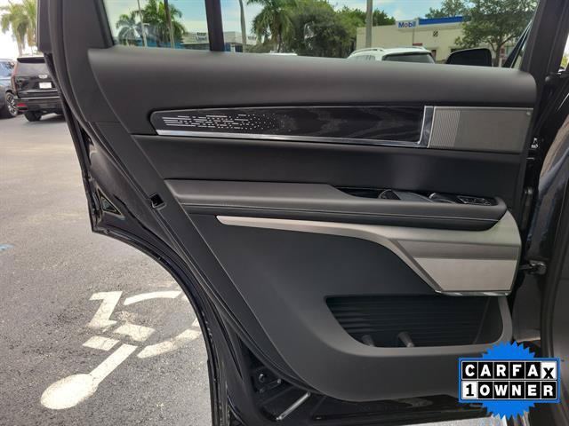 Certified 2026 Cadillac Vistiq Platinum w/ LPO, Floor Liner Package AWD/4WD image 12