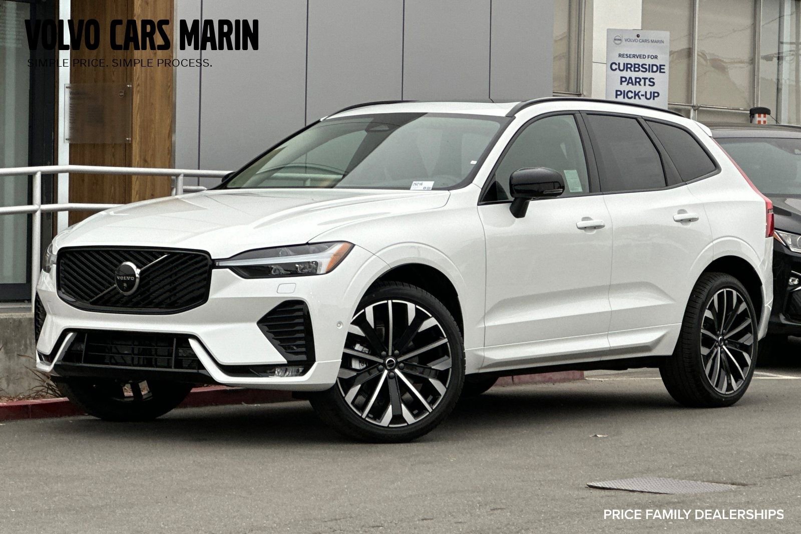 New 2026 Volvo XC60 B5 Ultra w/ Climate Package AWD/4WD image 1