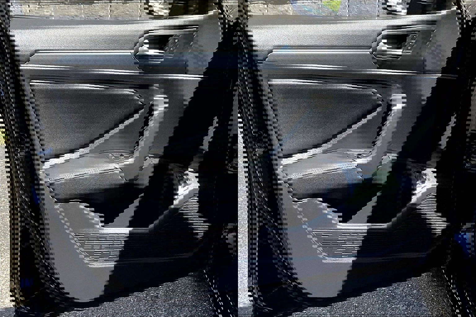 Used 2022 Volkswagen Jetta SE w/ Panoramic Sunroof Package image 22