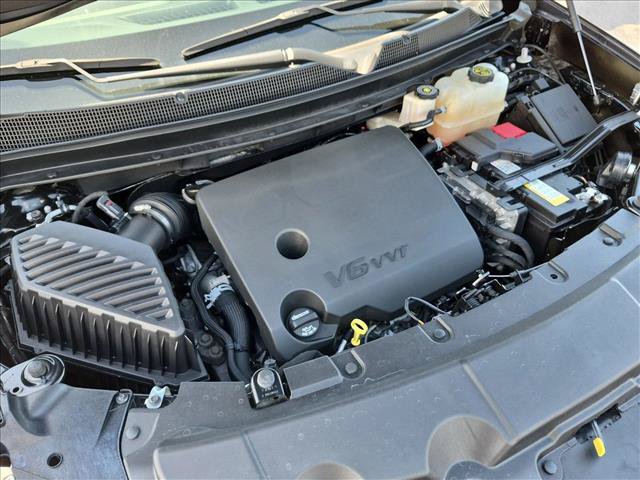Used 2023 Chevrolet Traverse LT FWD image 20