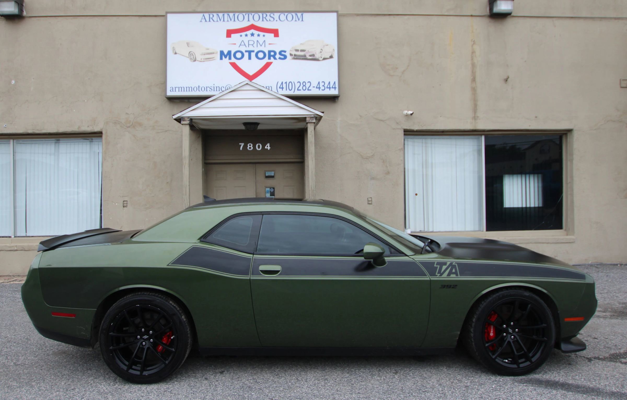Used 2018 Dodge Challenger T/A RWD image 4