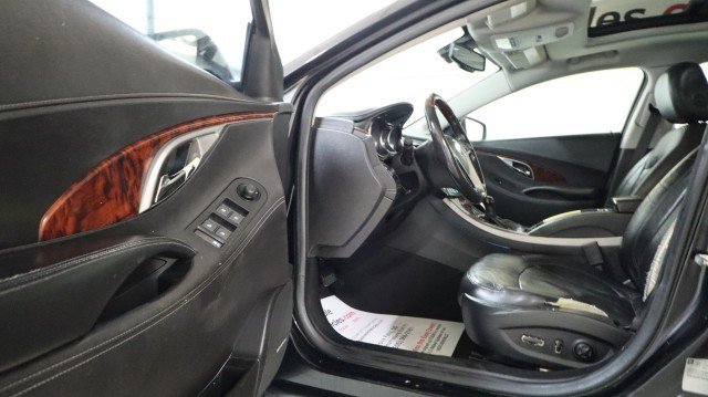 Used 2012 Buick LaCrosse Touring image 9
