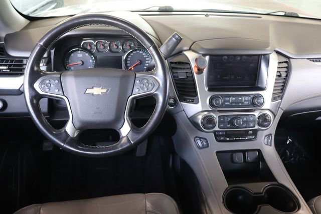 Used 2020 Chevrolet Tahoe LT w/ Luxury Package RWD image 18