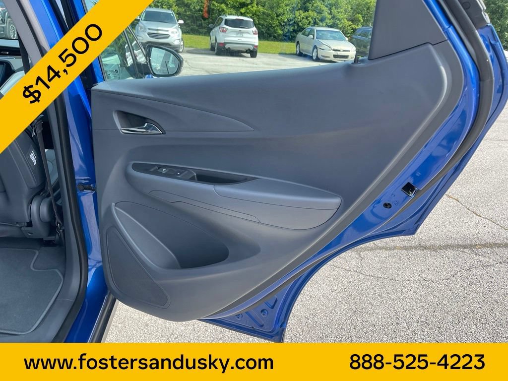 Used 2017 Chevrolet Bolt Premier w/ Driver Confidence II Package FWD image 18