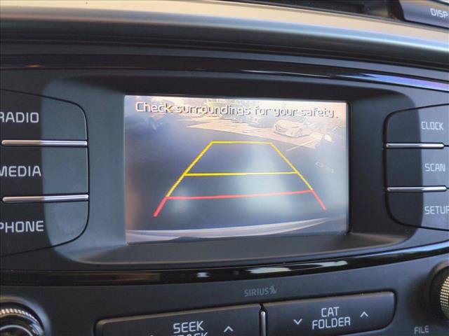 Used 2016 Kia Sorento FWD image 13