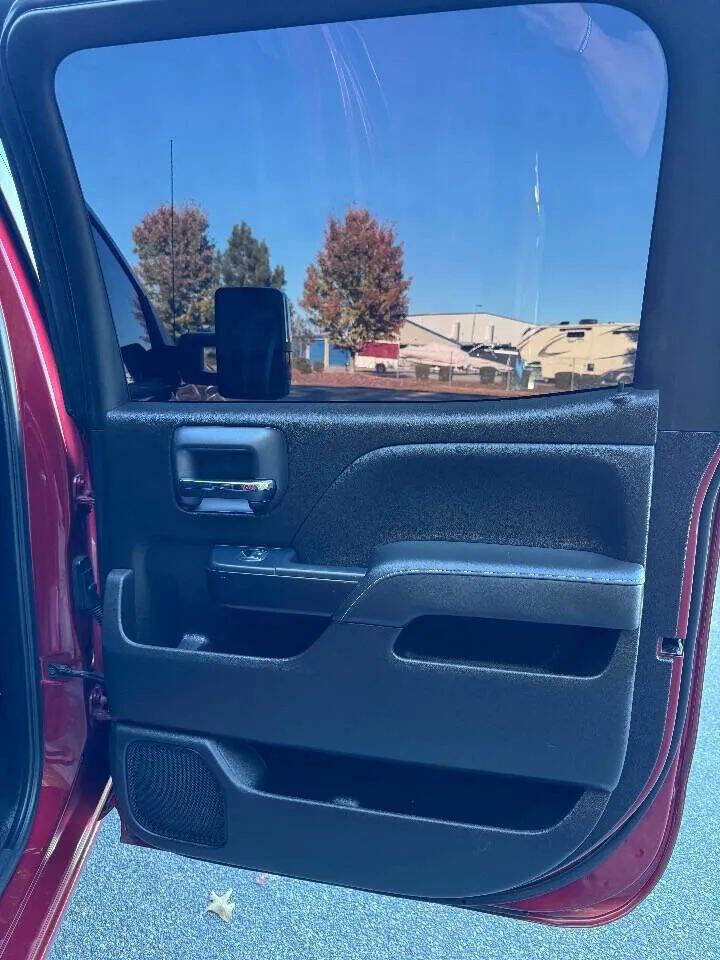 Used 2018 GMC Sierra 2500 Denali w/ Duramax Plus Package image 19