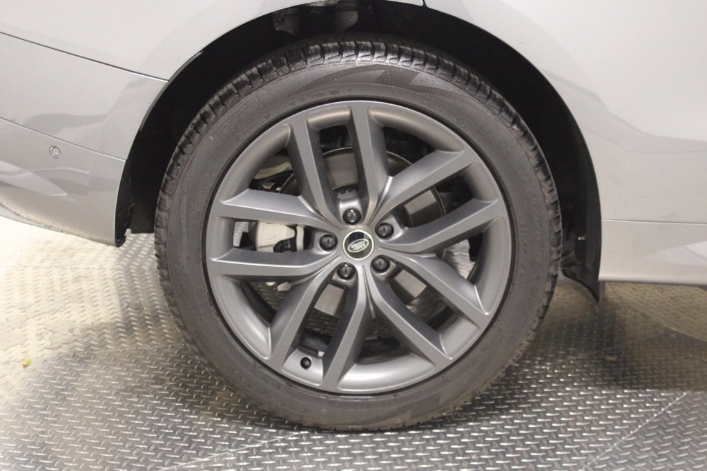 Used 2025 Land Rover Range Rover Sport Dynamic SE image 13