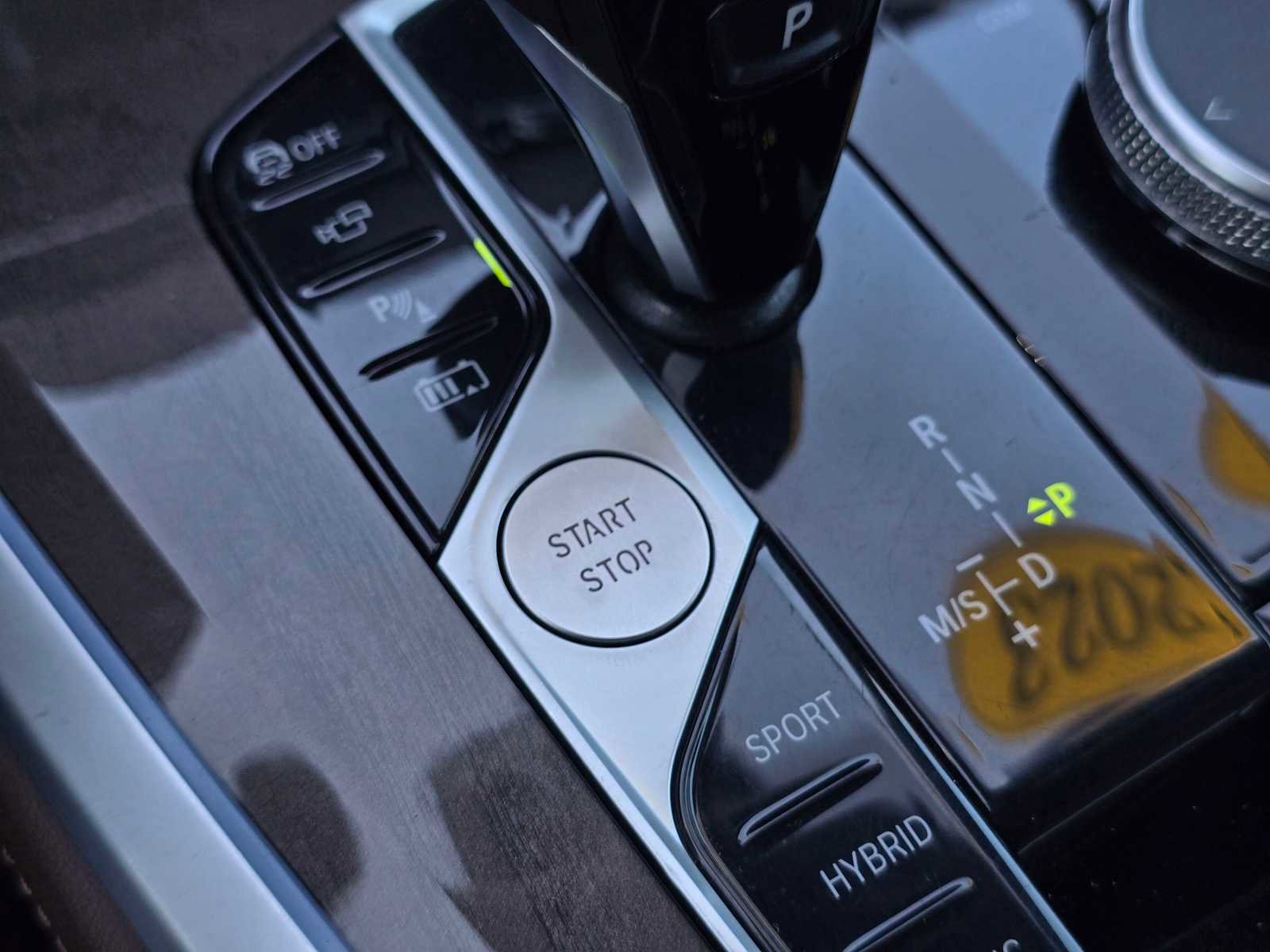 Used 2023 BMW X5 xDrive45e w/ M Sport Package image 34