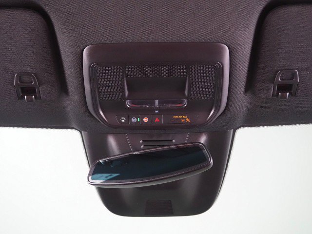 Used 2024 Chevrolet Equinox EV RS FWD image 68