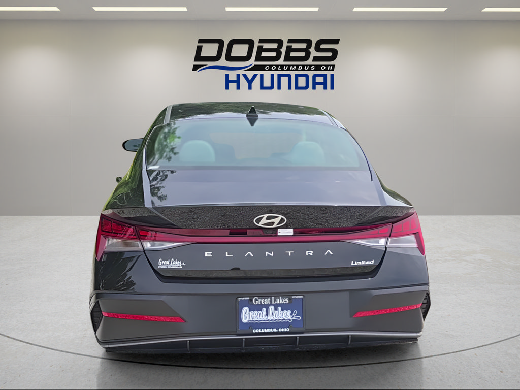 New 2026 Hyundai Elantra Limited FWD image 4