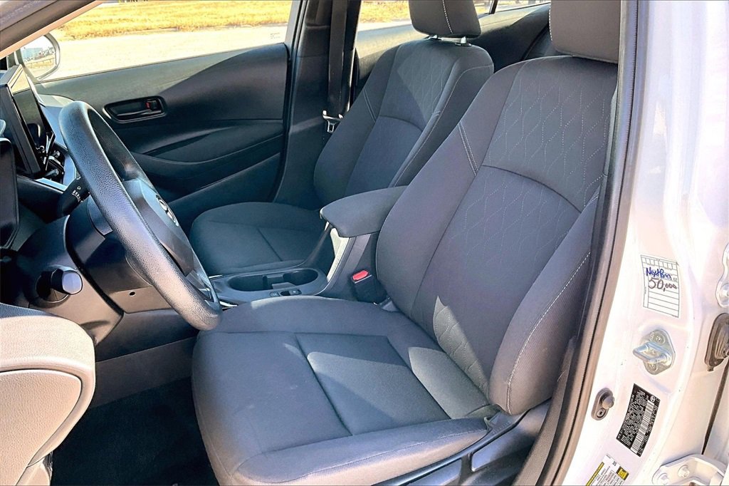 Used 2024 Toyota Corolla LE image 21