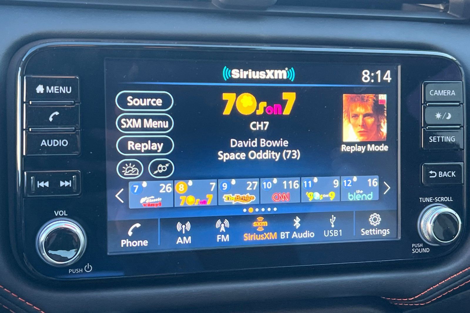 Used 2025 Nissan Versa SR w/ Trunk Package image 27