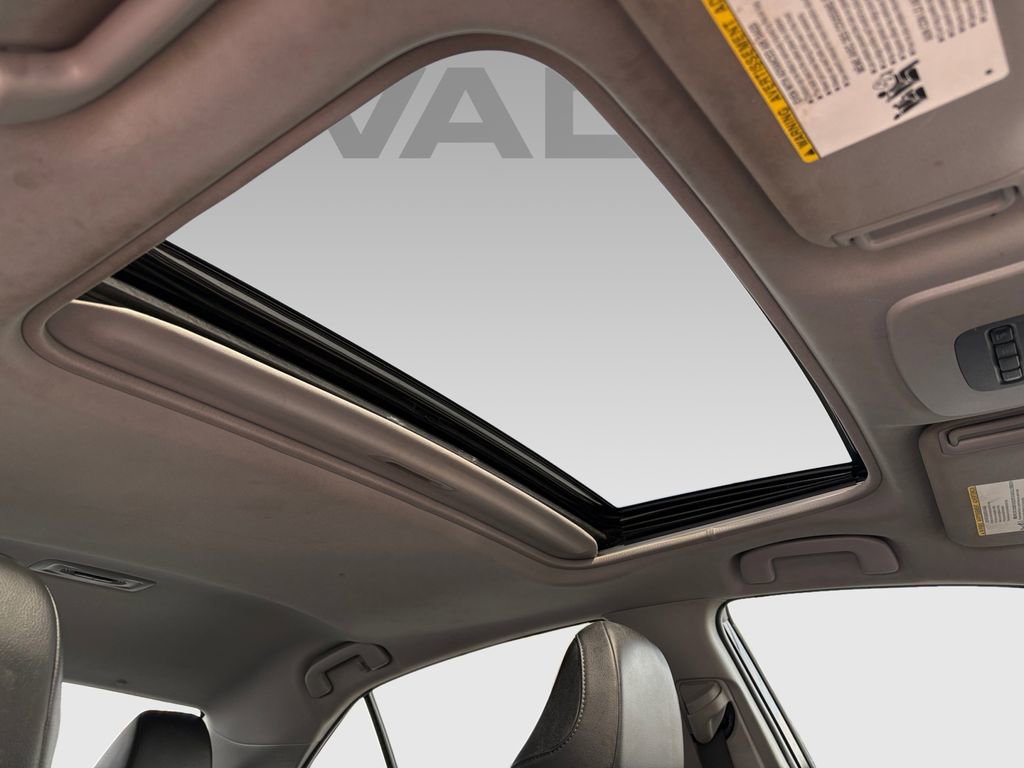 Used 2023 Toyota Camry XLE w/ Navigation Package image 6