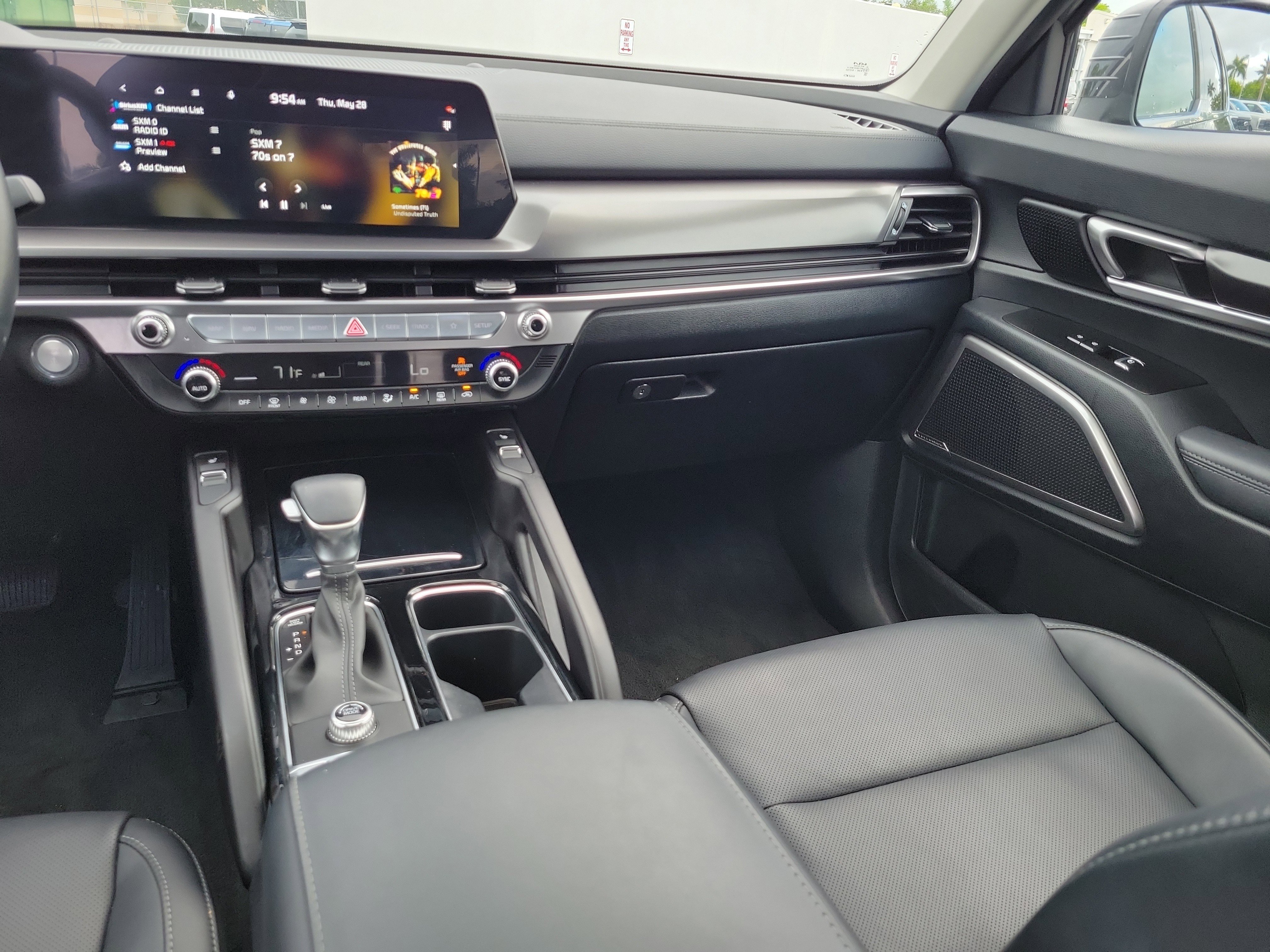 Used 2025 Kia Telluride S FWD image 20