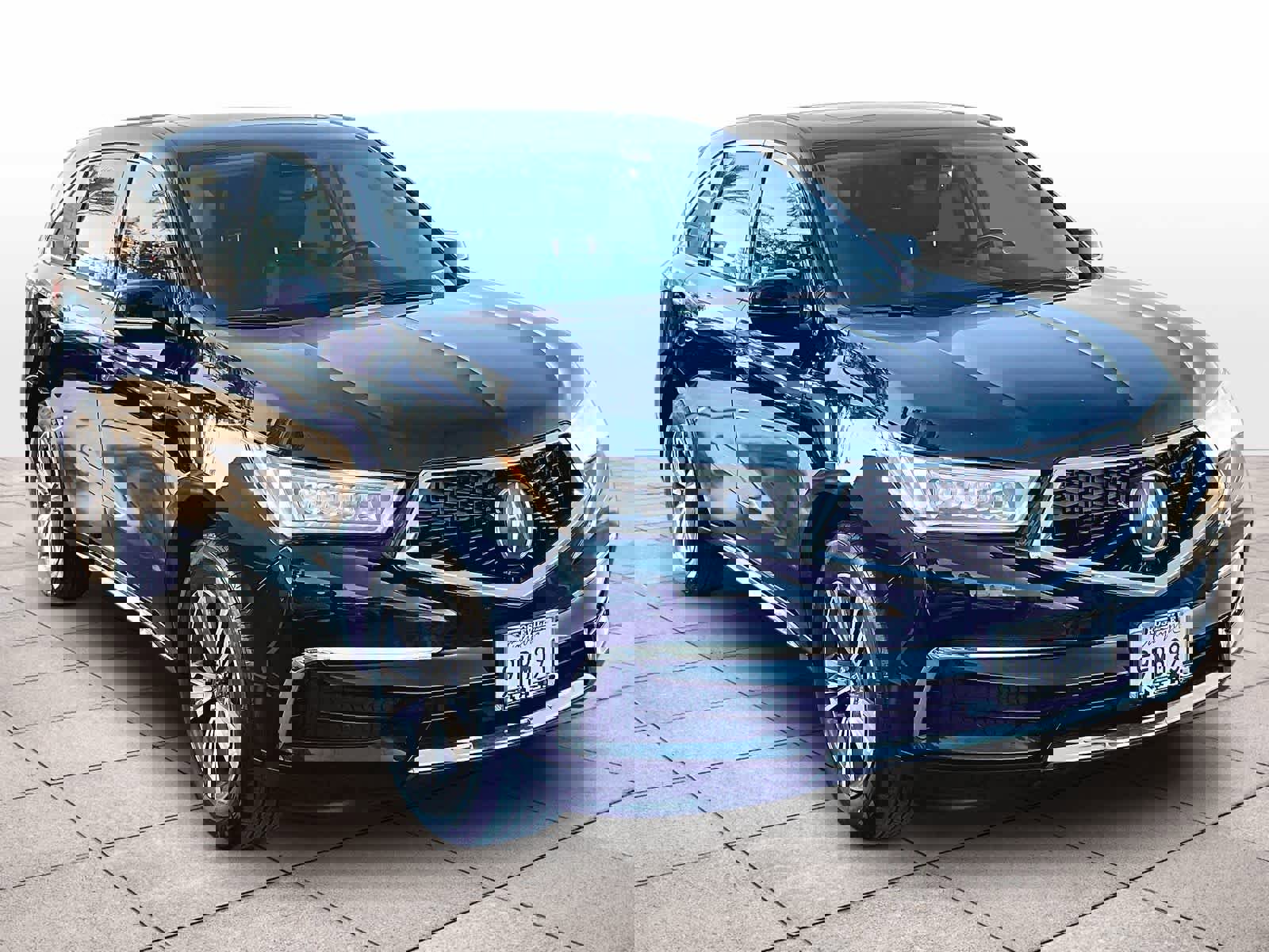 Used 2017 Acura MDX SH-AWD image 2