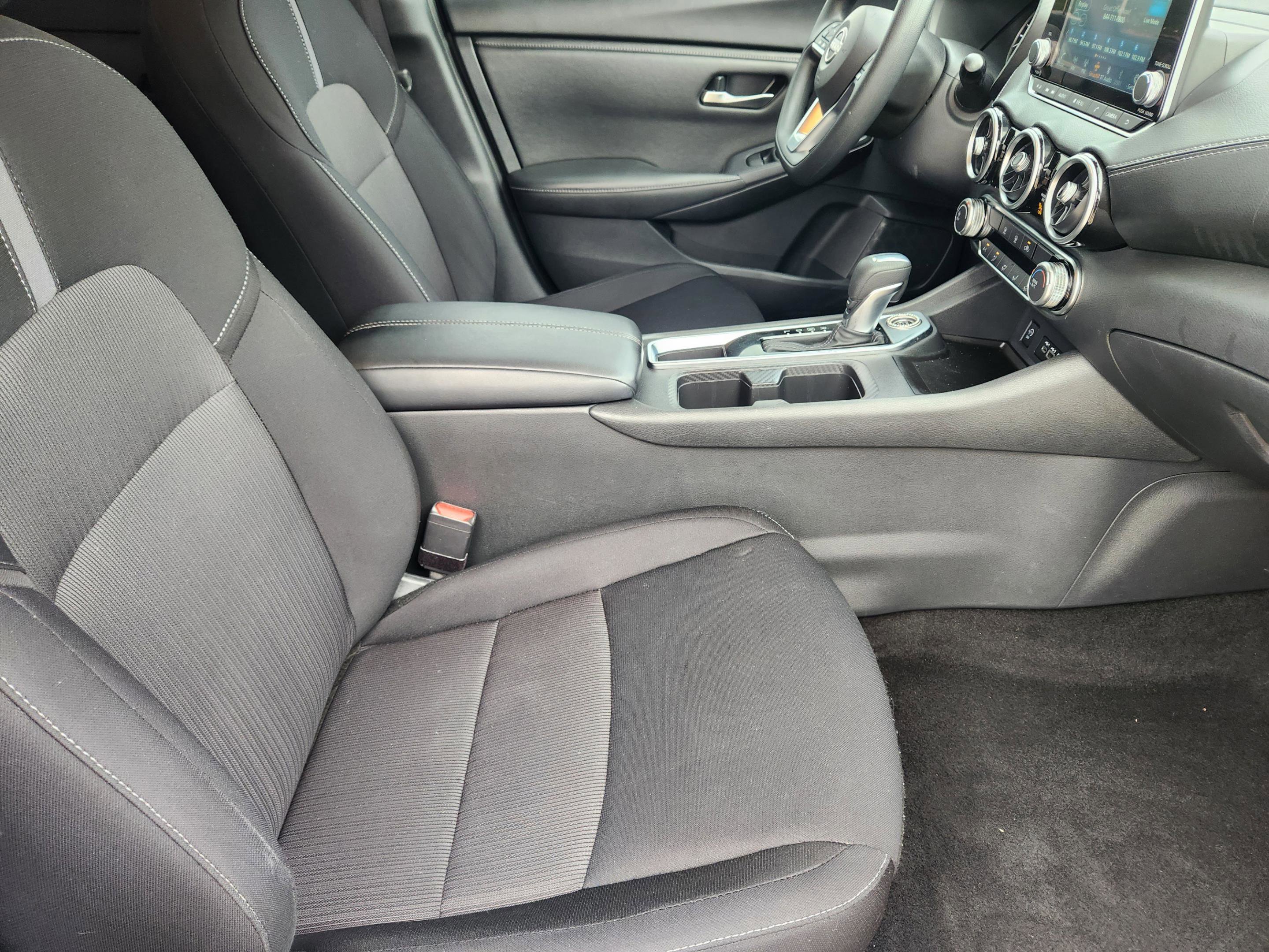 Used 2024 Nissan Sentra SV image 14