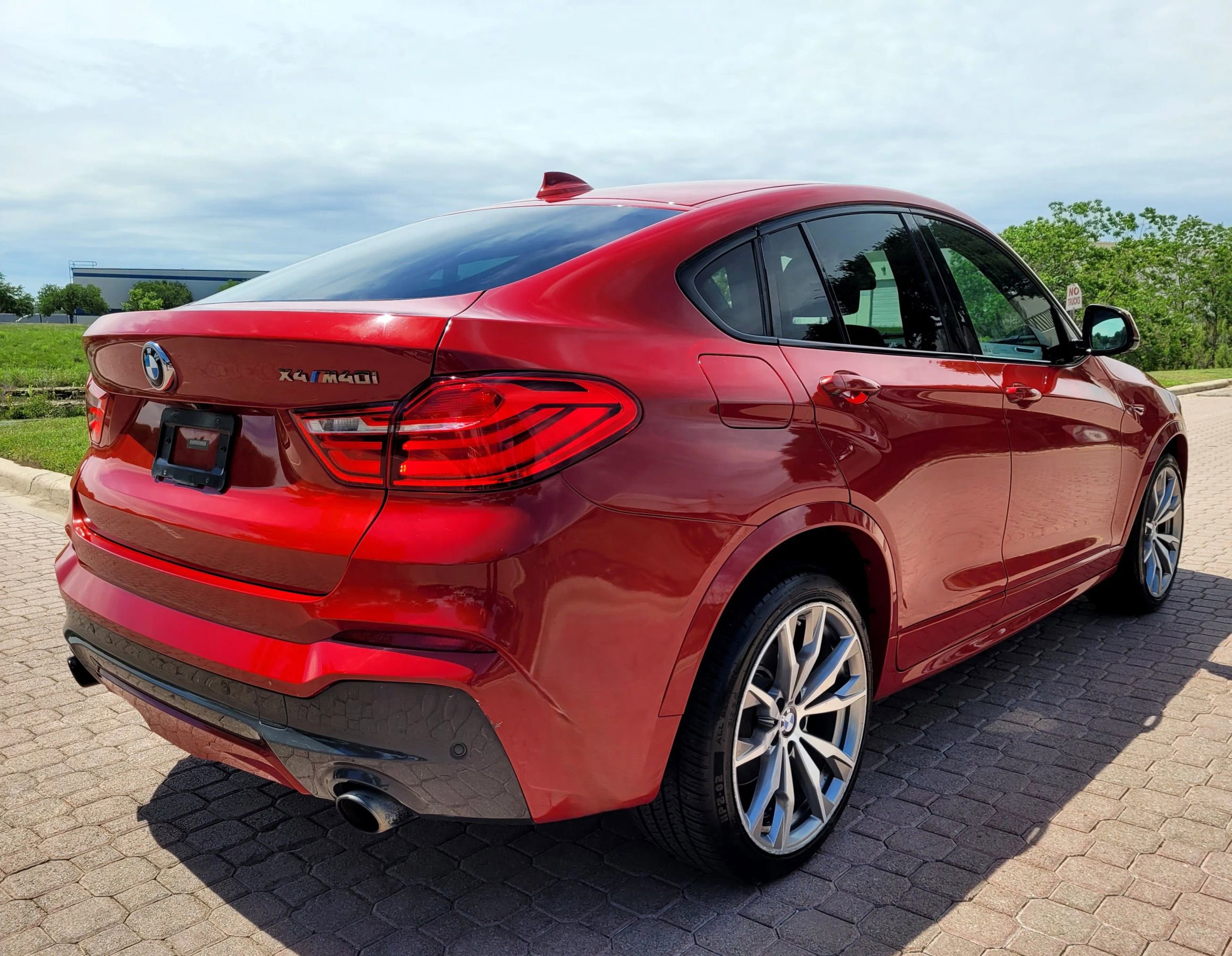 Used 2016 BMW X4 M40i AWD/4WD image 8