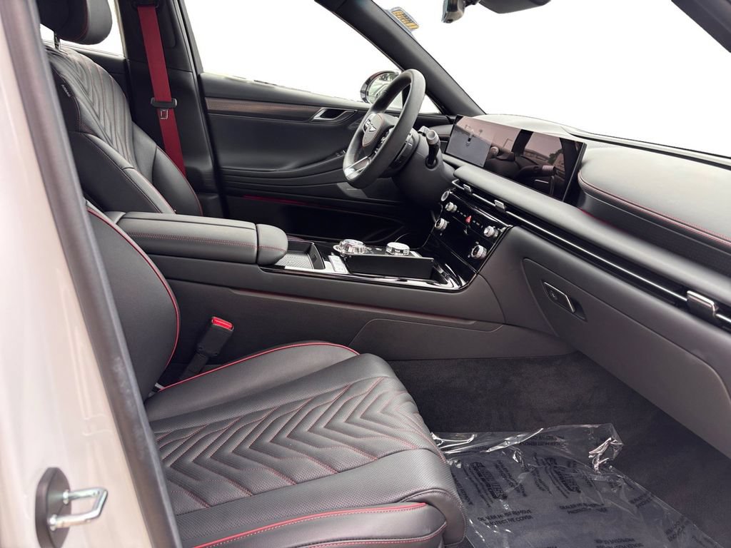 Used 2025 Genesis G80 3.5T Sport AWD/4WD image 16