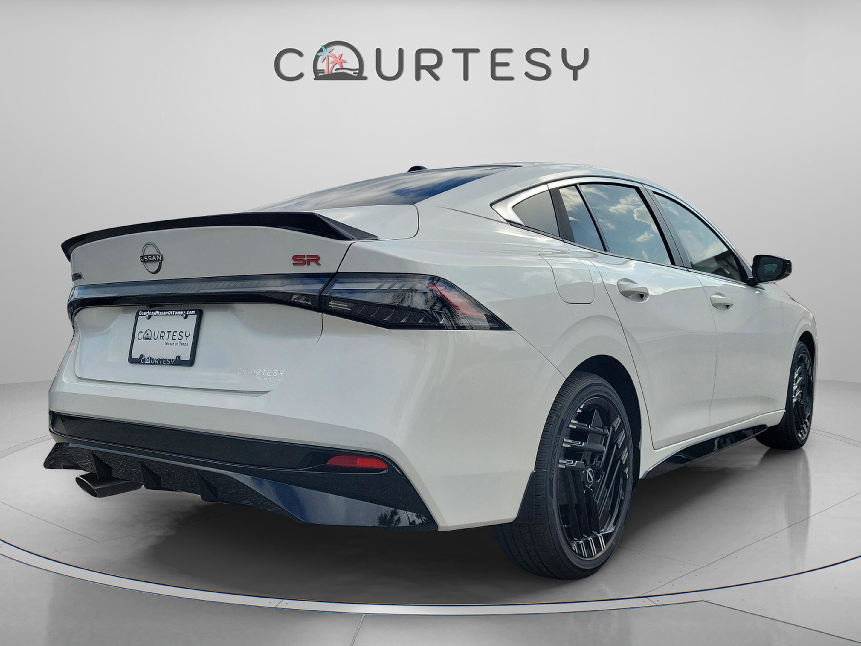 New 2026 Nissan Sentra SR w/ Floor Mat Package image 5